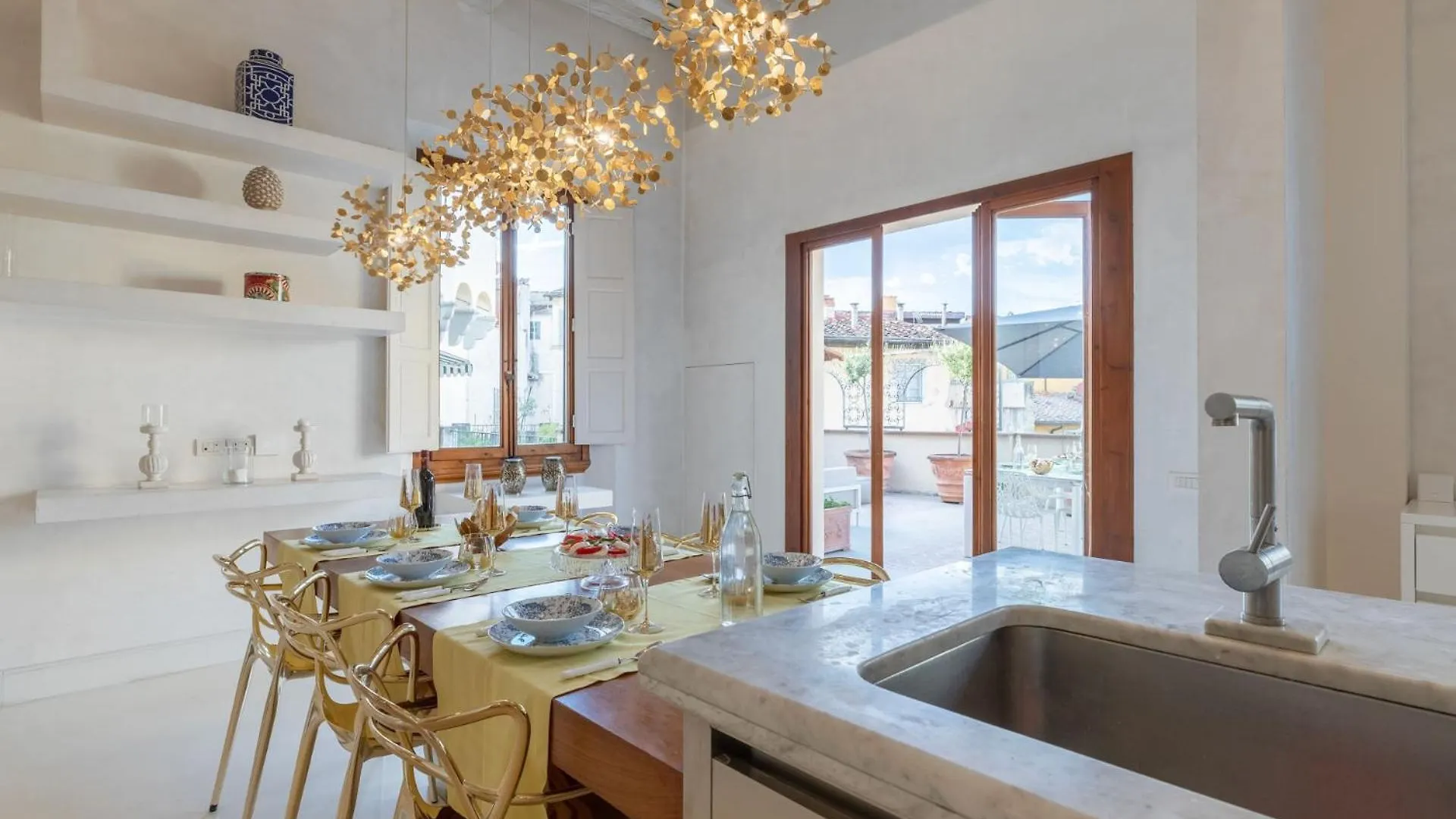 Luxury Apartment With Big Terrace In Firenze 0*,  Italia