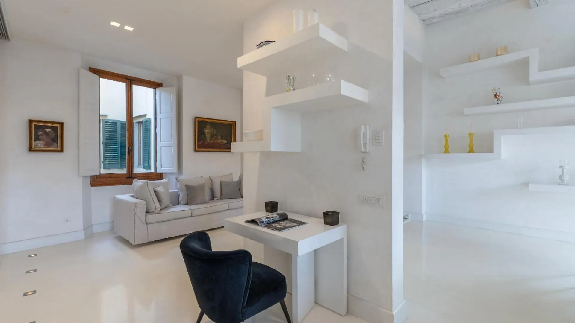 Luxury Apartment With Big Terrace In Firenze Aparthotel