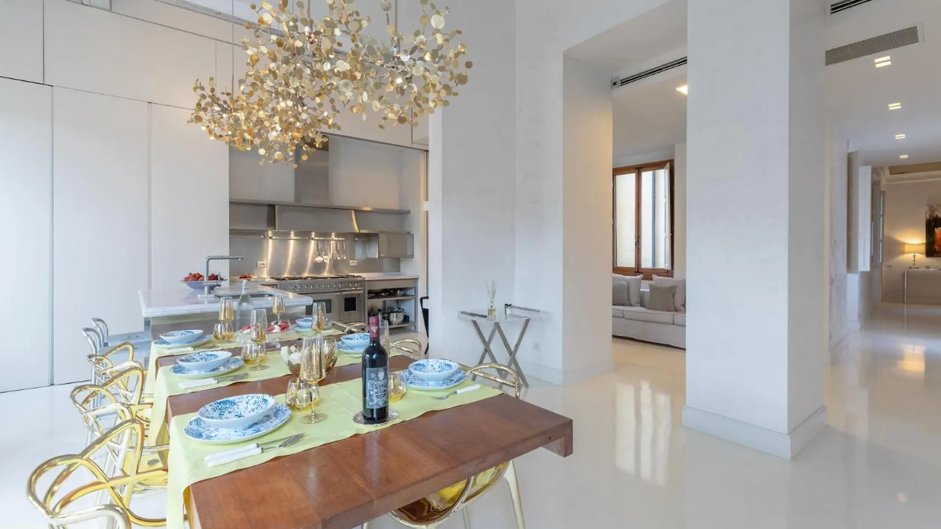 Luxury Apartment With Big Terrace In Firenze Aparthotel