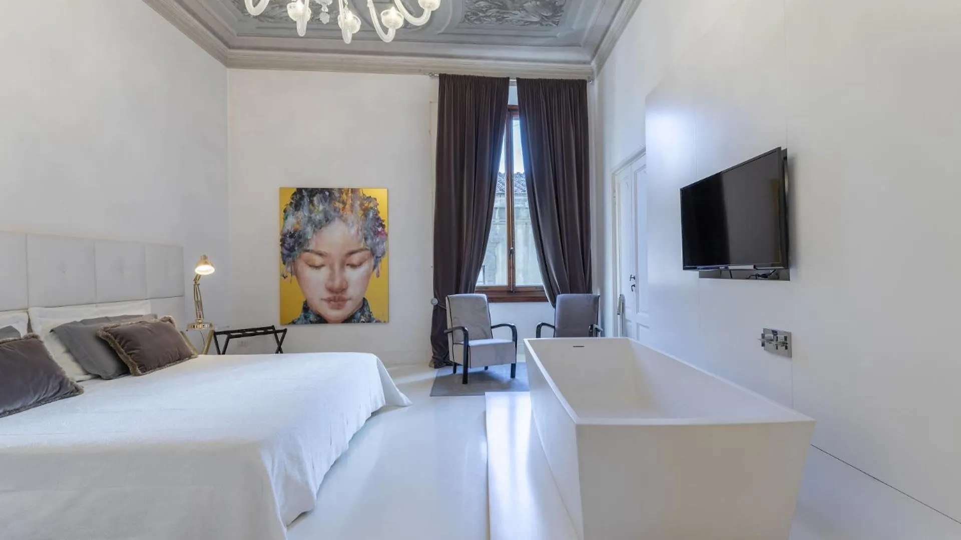 Luxury Apartment With Big Terrace In Firenze Aparthotel
