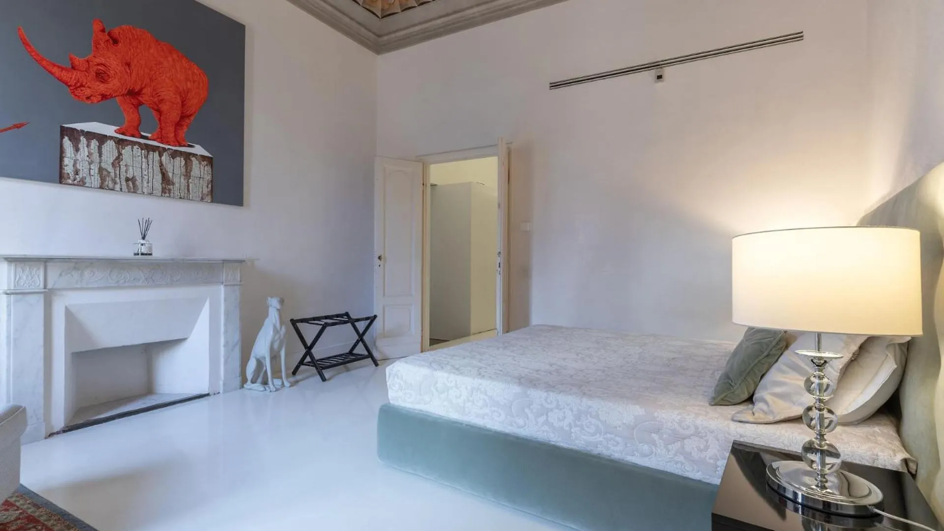 Luxury Apartment With Big Terrace In Firenze Aparthotel