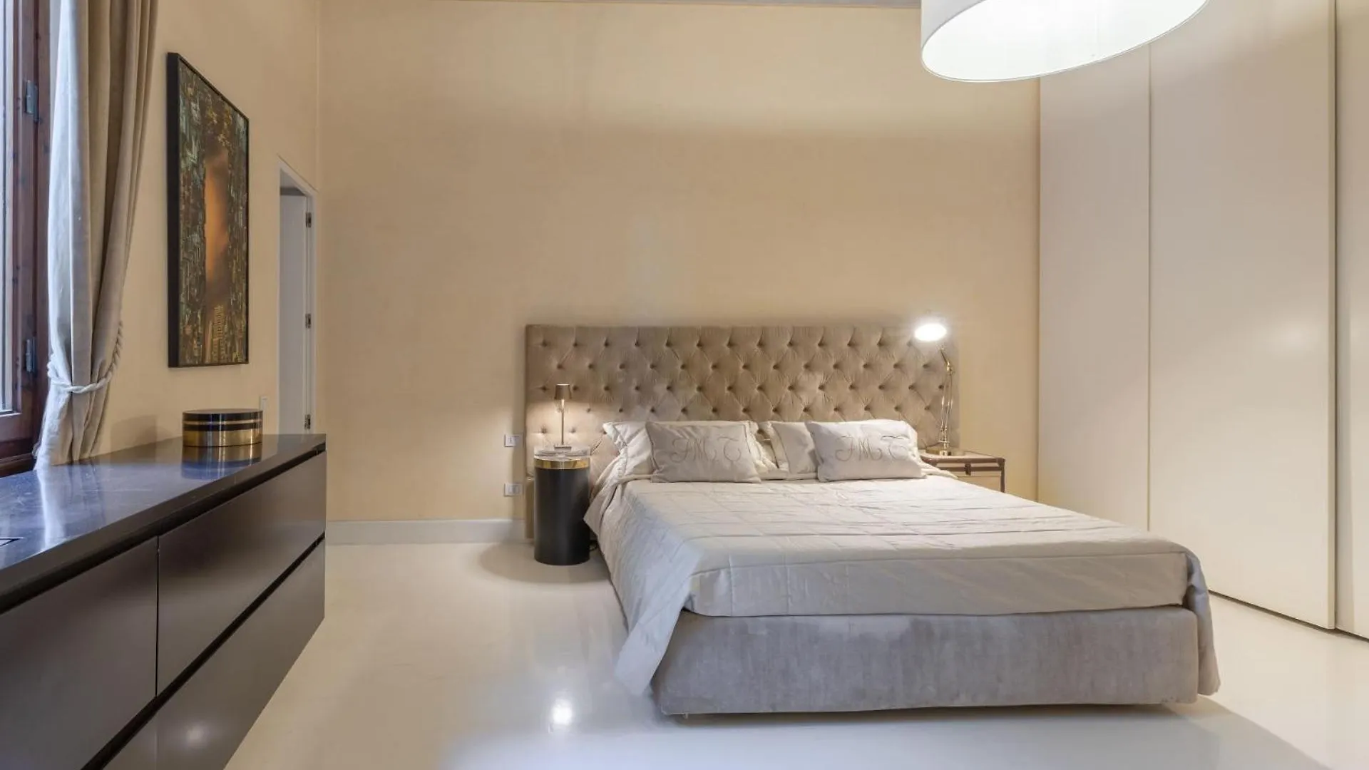Luxury Apartment With Big Terrace In Firenze Aparthotel